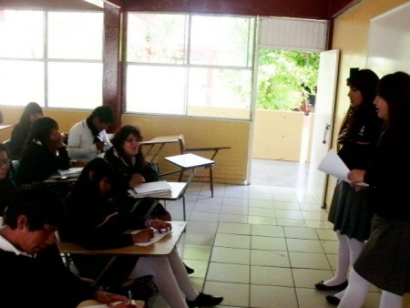 EXPONIENDO LOS TEMAS DIA A DIA